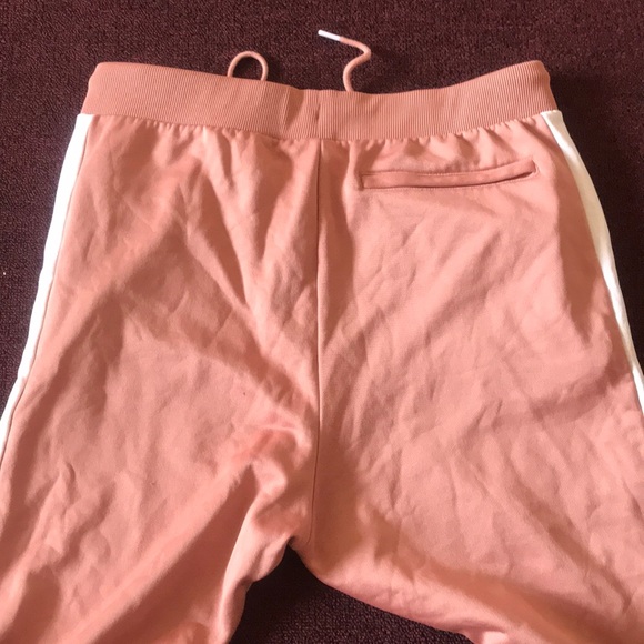 Peach 🍑 Puma Track Pants - Picture 8 of 8